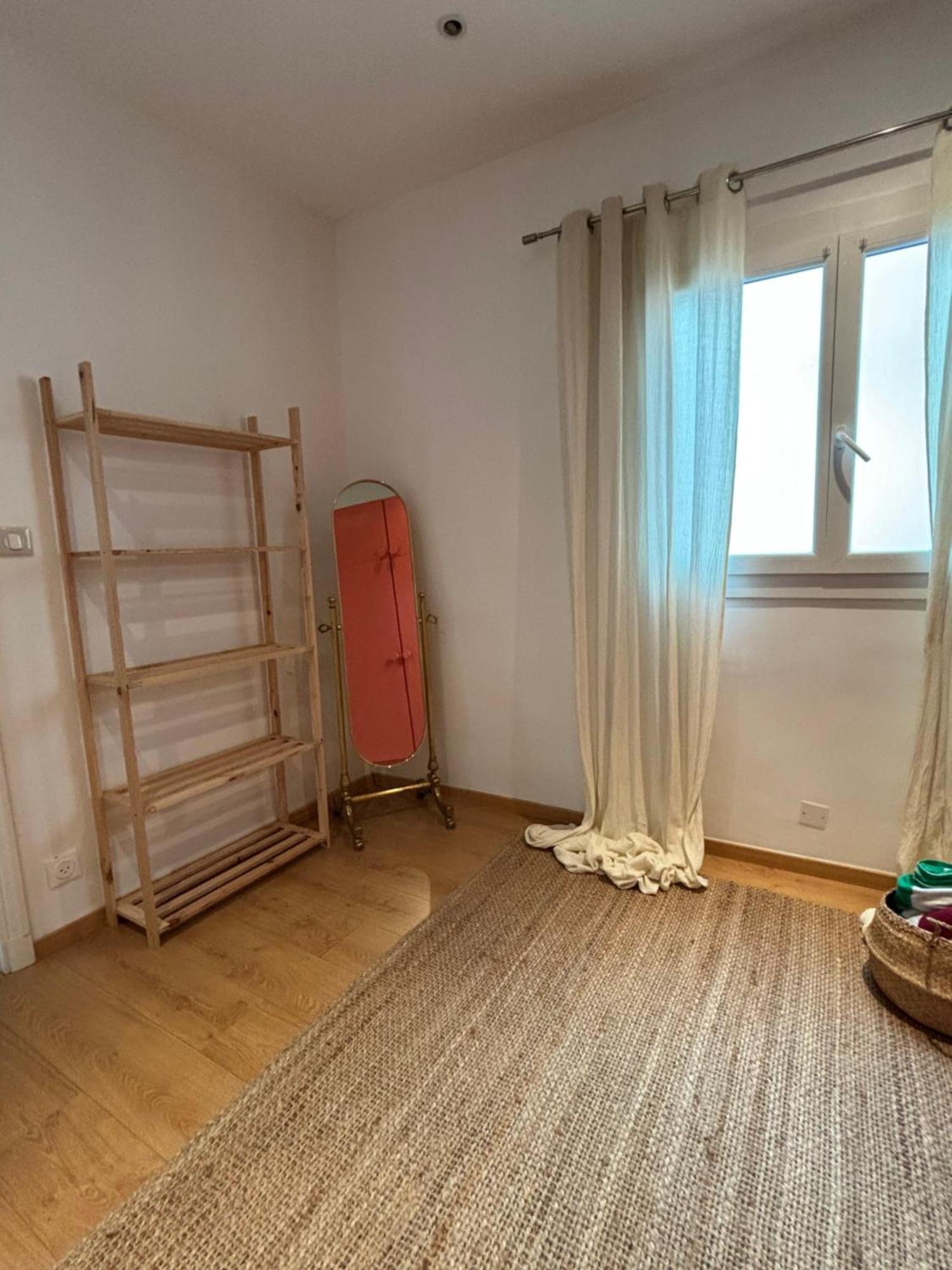 Room In Apartment In Palais Longchamp, Marseille Exteriör bild